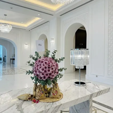 فازة ورد مع قرقيعان رقم.26782