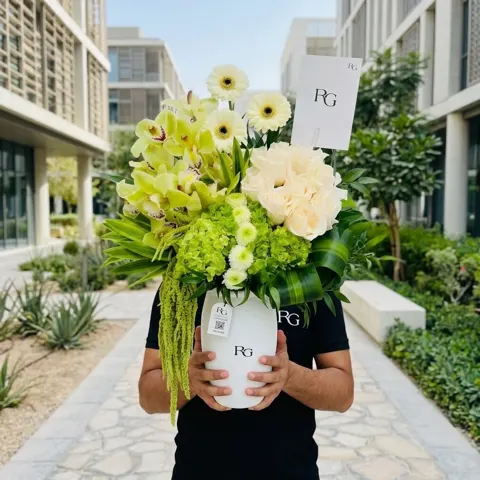 فازة ورد رقم.28548