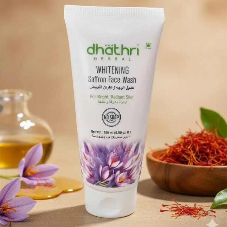 غسول الوجه Dharthri Whitening Saffron Face Wash لتفتيح البشرة بالزعفران، 150 مل رقم 14929