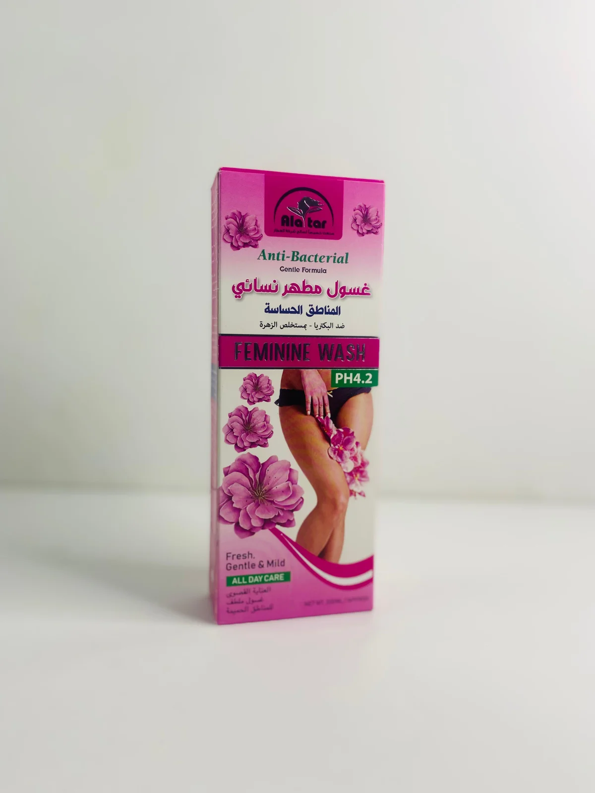 غسول نسائي مضاد للبكتيريا من العطار رقم.12163