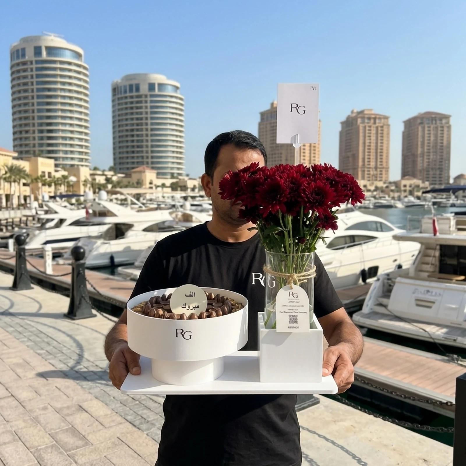 فازة ورد مع شوكولاته رقم.20406